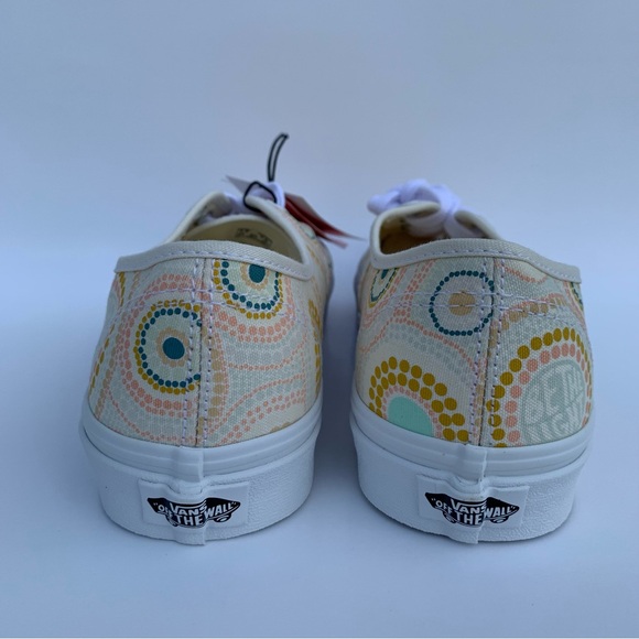 VANS UV ACTIVATED Family Authentic Uv Ink Mosaic Unisex Sz Men’s 7.5 Women’s 9 - Picture 12 of 15